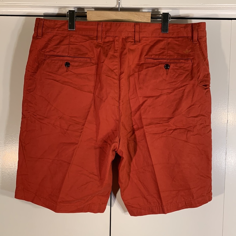 Levi’s Dockers (40”) - Picture 5 of 12
